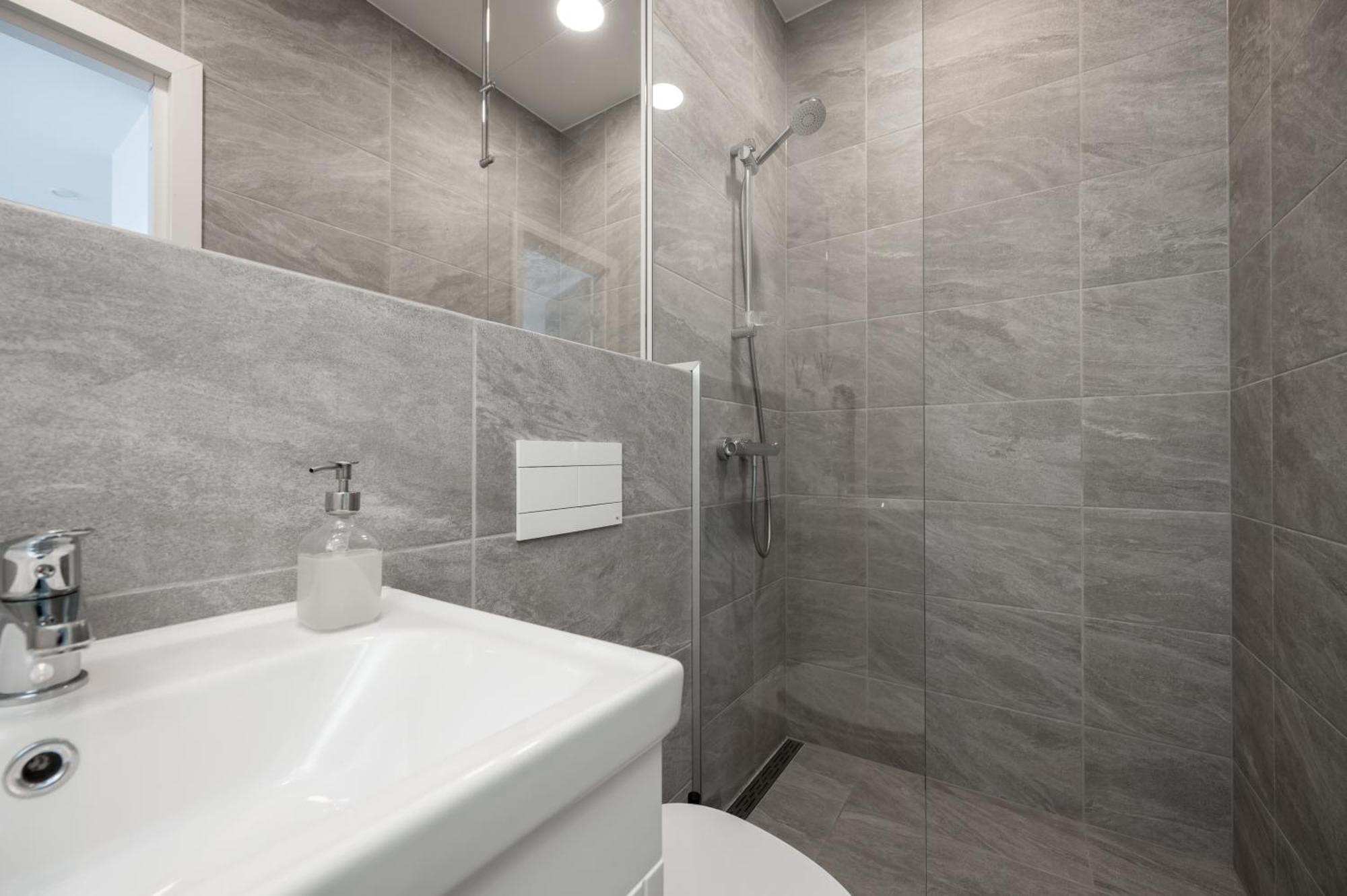 Hilltop Apartments - Studio Rooms In City Centre Talin Exterior foto